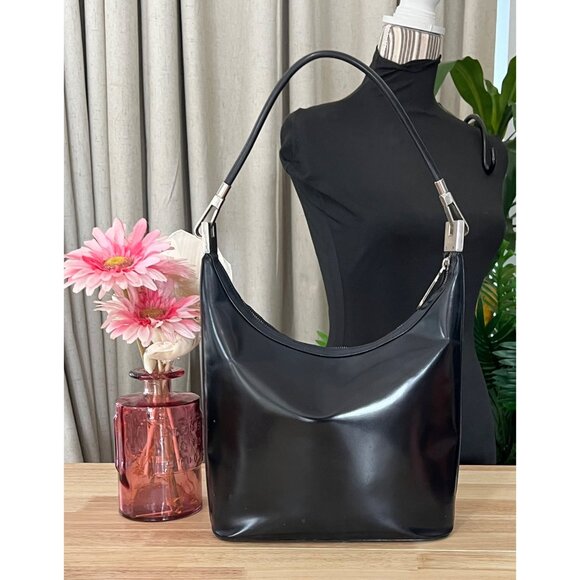 ✺✺ AUTHENTIC GUCCI PATENT LEATHER SHOULDER BAG ✺✺ - Picture 3 of 16